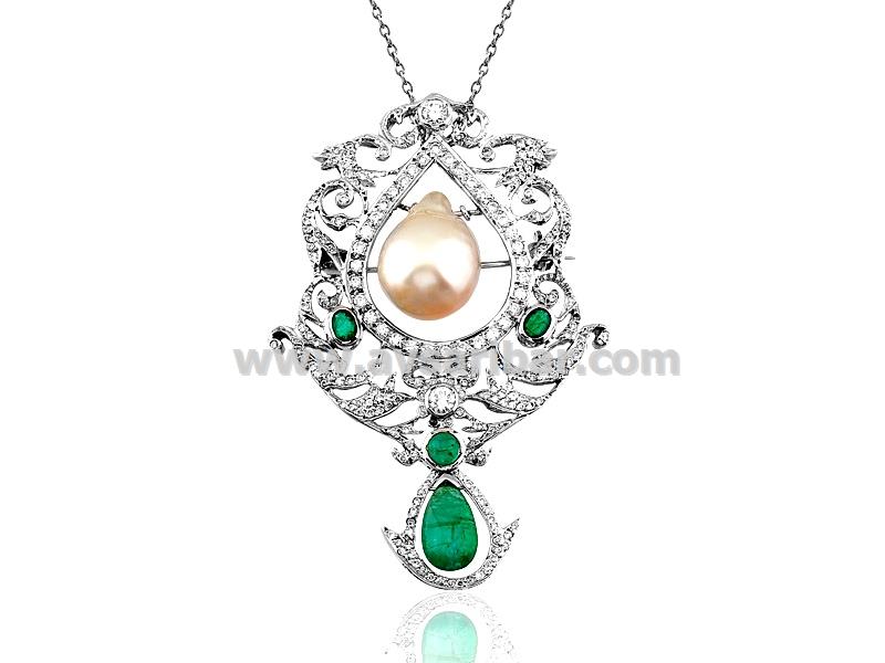 18K GOLD - DIAMOND EMERALD and PEARL NECKLACE
